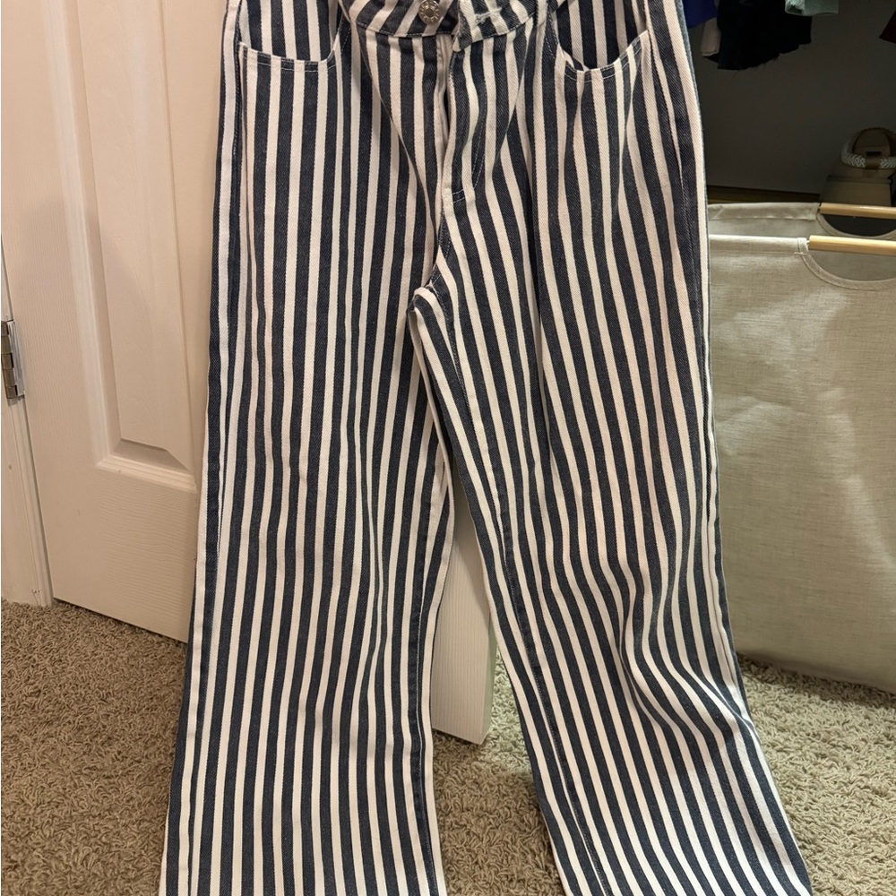 Striped Wide-Leg Pants edikted